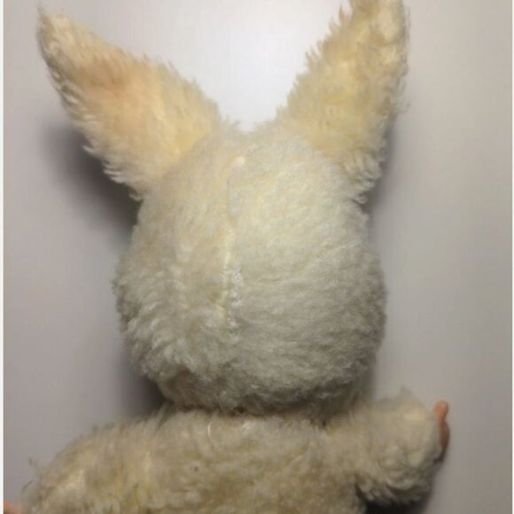 MONCHICHI Yellow Bunny Plush Toy Figurine Adorable VINTAGE Collectible - Picture 7 of 9
